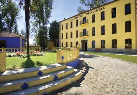 Hotel Balneario Almeida Dama Verde Almeida de Sayago Bagian luar foto